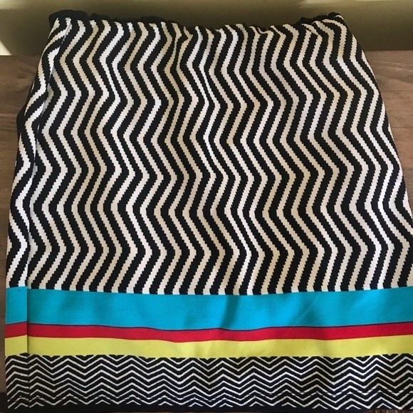 Ruby Rox Dress Sz S Black Top with Striped Bottom Blue Red Yellow - Picture 4 of 7